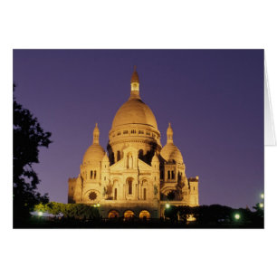 France, Paris, Sacré-Coeur at dusk.
