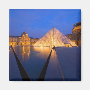 France, Paris. The Louvre museum at twilight. Magnet
