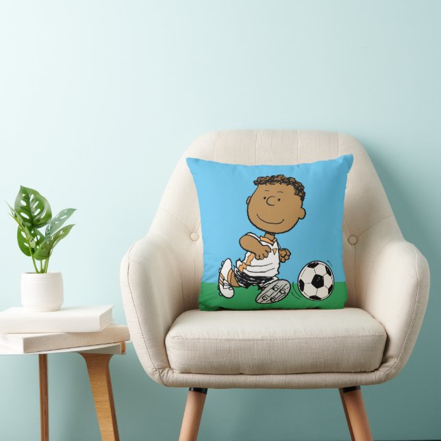 Franklin Playing Soccer Cushion (Chair)
