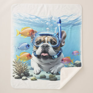 Französische Bulldogge beim Schnorcheln Sherpa Blanket