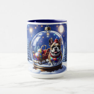 Französische Bulldogge in Weihnachtskugel Mug
