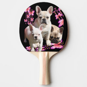 Französische Bulldogge mit drei Bulldoggen in Pink Ping Pong Paddle