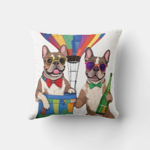  französische Bulldoggen im Heißluftballon  Cushion