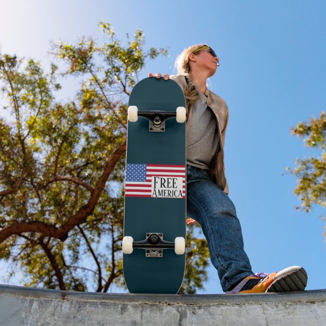 Free America Skateboard (Outdoor 1)