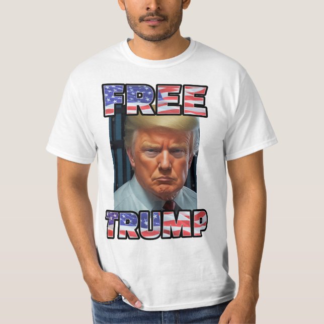 FREE DONALD TRUMP 2024 | Mugshot Republican Maga T-Shirt (Front)