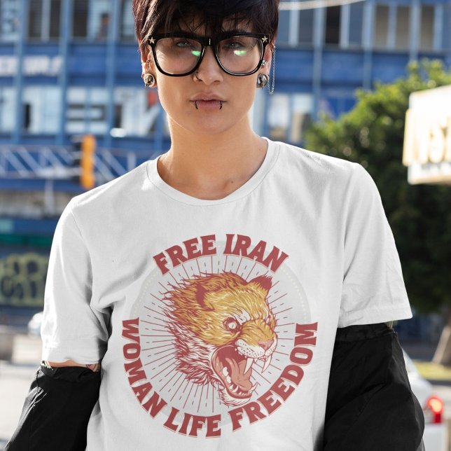 Free Iran Protest | Angry Lion Red T-Shirt (Free Iran Protest | Angry Lion Red T-Shirt)