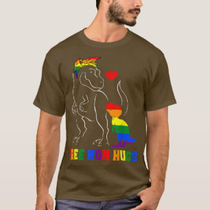 Free Mum Hugs - LGBT Mum Mamasaurus Rainbow Gift T T-Shirt
