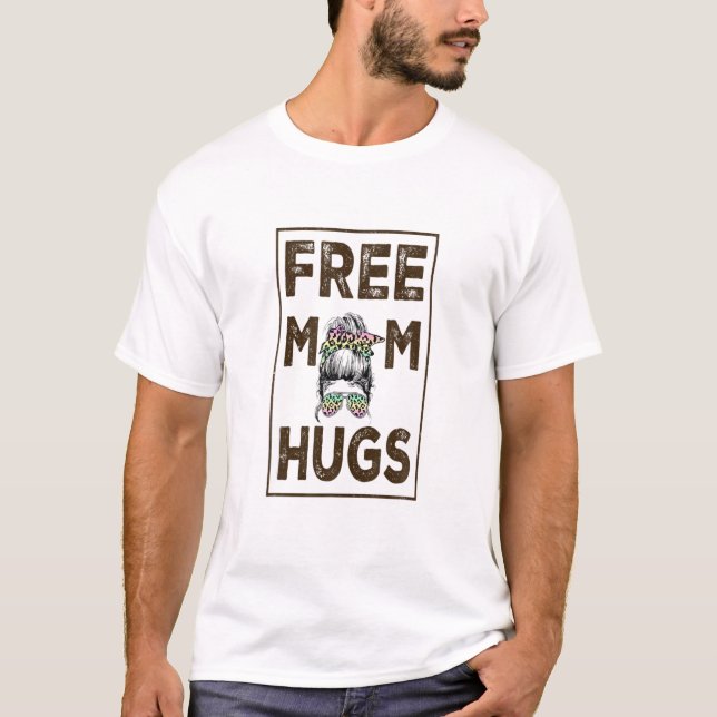 Free Mum Hugs Mama Tee Trans Mum Pride Hug Gift Fo (Front)