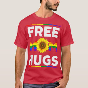 Free Mum Hugs Rainbow Flag Daisy Heart LGBT Pride  T-Shirt