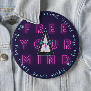 Free Your Mind Button, Free Spirited Flamingo 6 Cm Round Badge