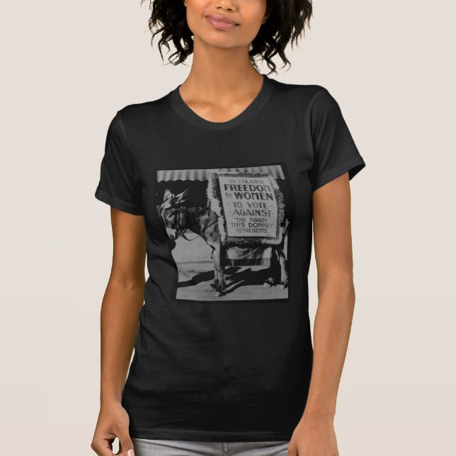 Freedom for women! T-Shirt (Front)