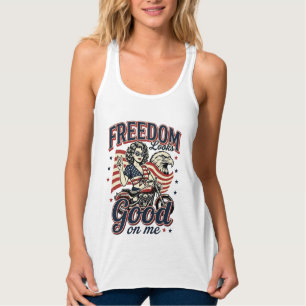 Freedom Looks Good Patriotic Vintage Eagle Singlet