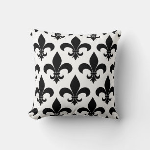 French Fleur de lis Pattern Classic Cushion