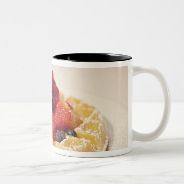 Fresh fruit waffle Two-Tone coffee mug (Right)