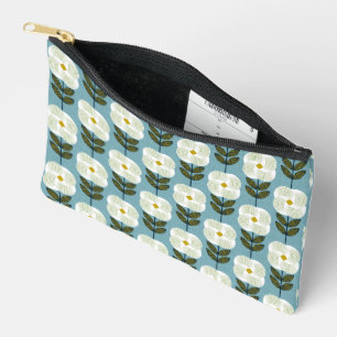 Fresh glamour flower - white and blue accessory pouch