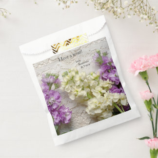 Fresh lilacs on old lace favour bags