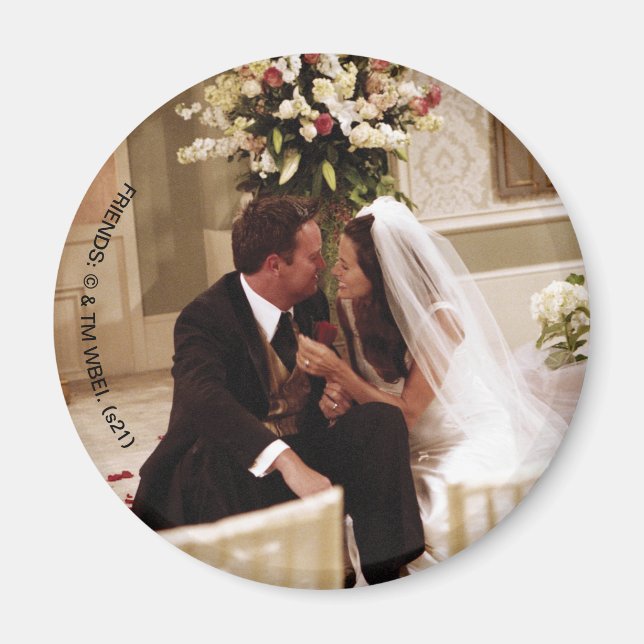 FRIENDS™ | Chandler & Monica Married Magnet (Front)