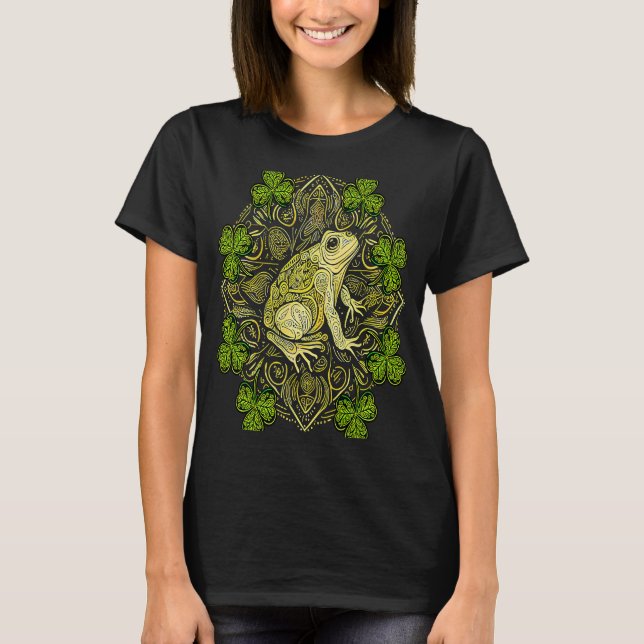 Frog Cute Mandala Irish Shamrock C St Patricks T-Shirt (Front)
