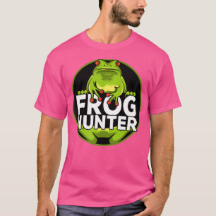 Frog Hunter Or Amphibian Catcher For Frog Lover T-Shirt