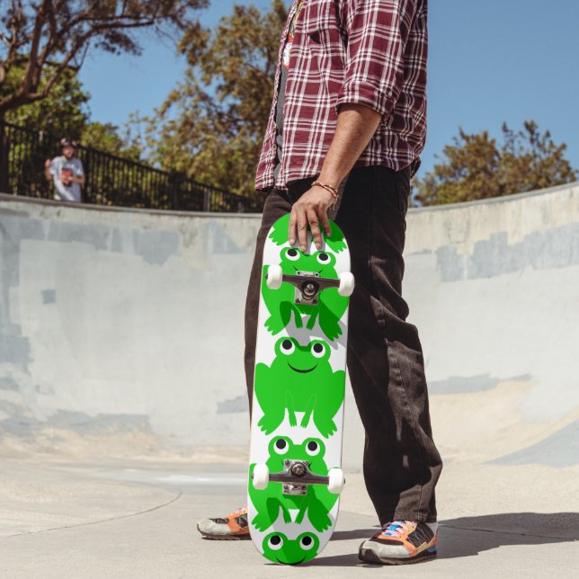 Frog Skateboard (Outdoor 2)