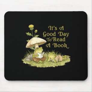 Frog toad read book teachers students kids book mouse pad