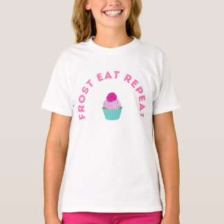 Frost Eat Repeat Cupcake Design T-Shirt