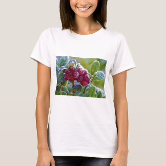 Frosted lingonberries T-Shirt