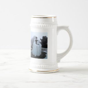 Frozen fountain beer stein