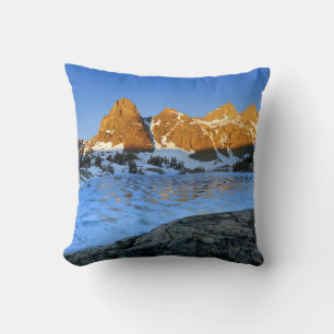 Frozen Minaret Lake Sunrise - Sierra Nevada Cushion