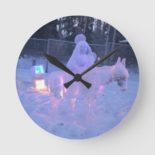 Frozen  round clock (Front)