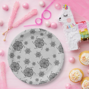 FTF Monochrome Paper Party Plates in Lt Grayscale
