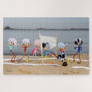 Fubby puppetets playing beach volleyball jigsaw puzzle