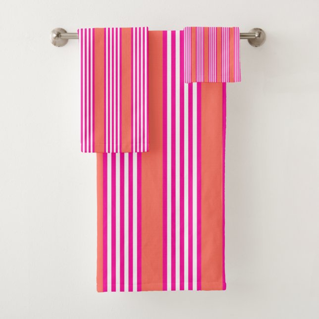 Fuchsia and living coral five stripes pattern bath towel set (Insitu)