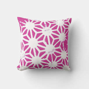 Fuchsia geometric pattern cushion