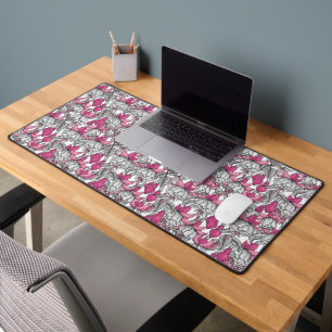 Fuchsia in white and pink desk mat