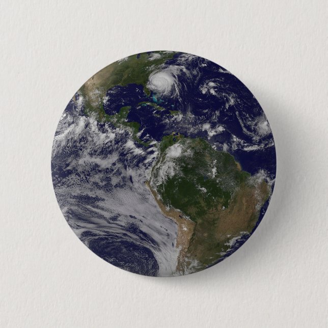 Full Earth With Hurricane Irene On East Coast. 6 Cm Round Badge (Front)