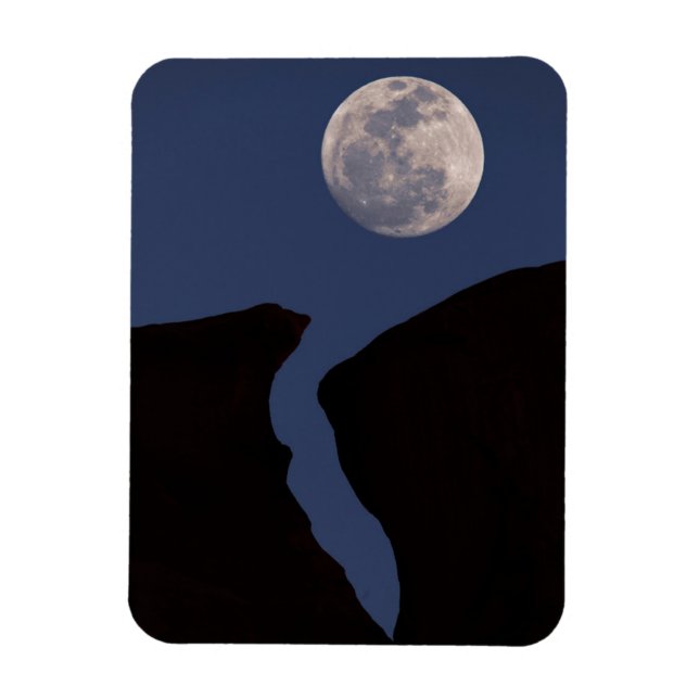 Full Moon | Monument Valley, Arizona Magnet (Vertical)