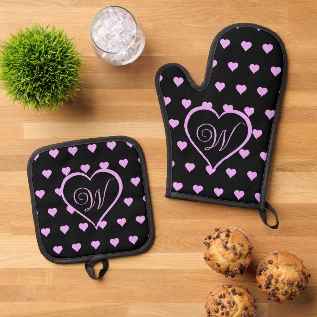 Fun and Flirty Pink Hearts Personalised  Oven Mitt & Pot Holder Set (Top Down)
