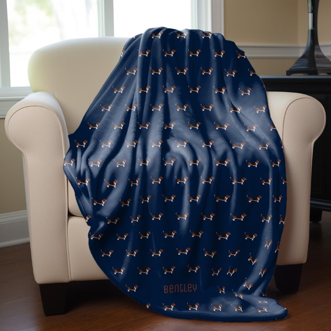 Fun Beagle Dogs Pattern Fleece Blanket (Creator Uploaded)