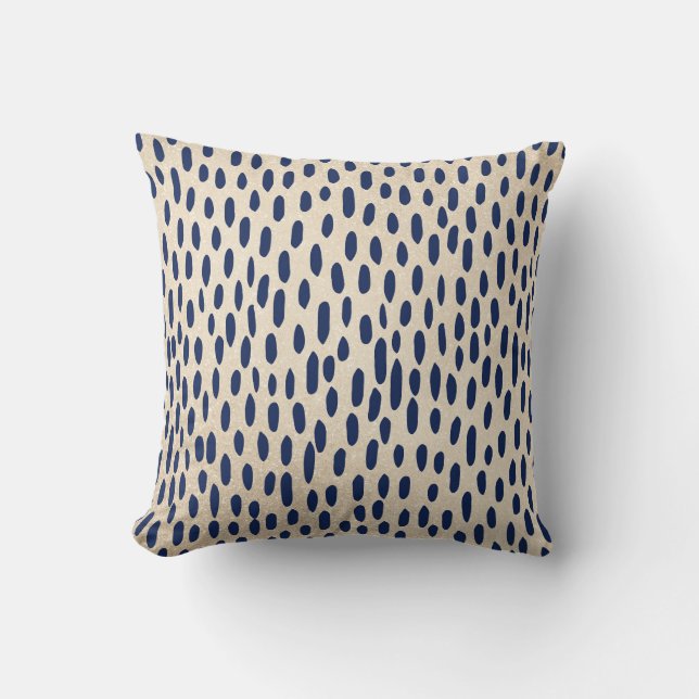 Fun blue dots cushion (Front)