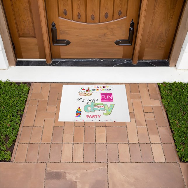 FUN Cupcake Happy Birthday Door Mat (Outdoor)