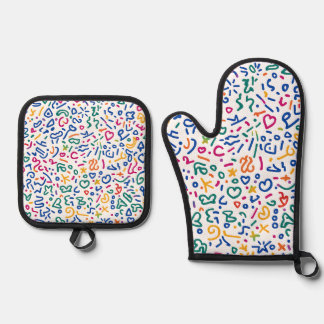 Fun doodle colourful vibrant shapes oven mitt & pot holder set