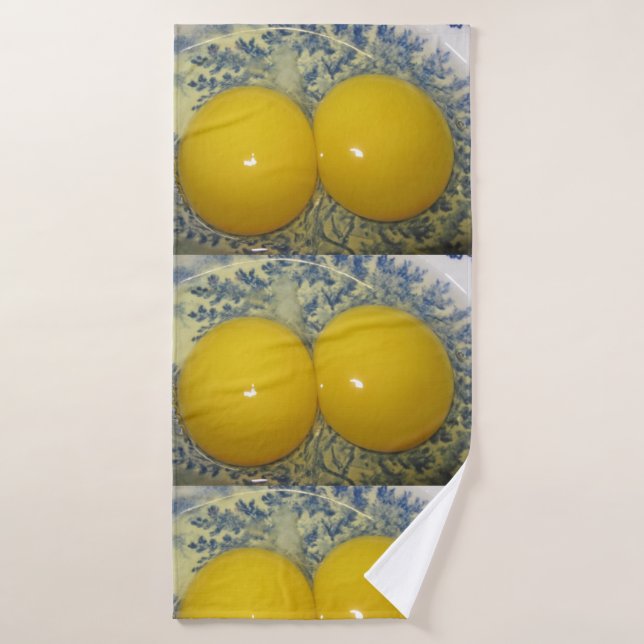 Fun Double Yolked Chicken Egg Bath Towel Set (Bath Towel)