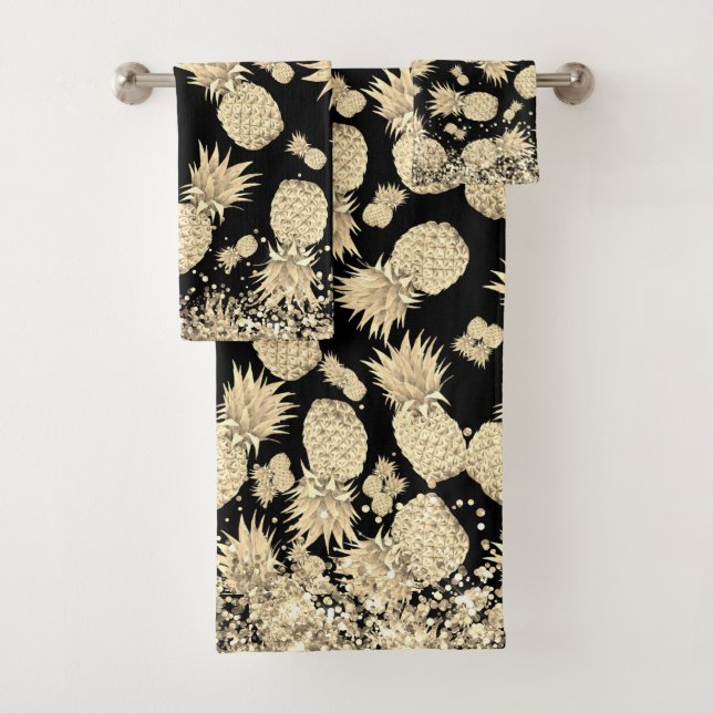 Fun Gold Pineapples with Gold Glitter Bath Towel Set (Insitu)