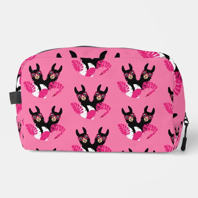 Fun Llama Alpaca Accessories Dopp Kit (Front)