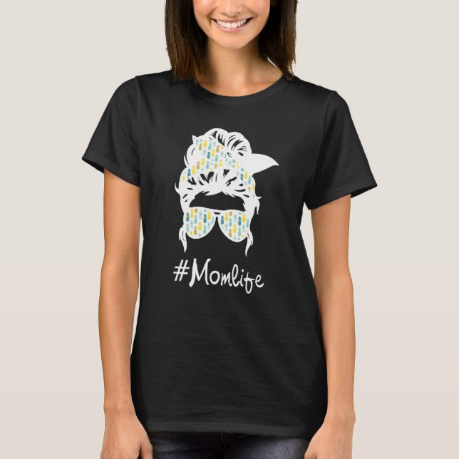 Fun Mum Life With Pineapple Pattern Shades & Cool  T-Shirt (Front)