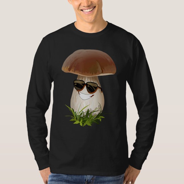 Fun Mushrooms Foraging Mycology Fungi Happy Mushro T-Shirt (Front)