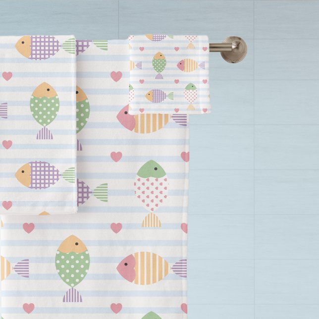 Fun Nautical Fish Pattern Bath Towel Set (Creator Uploaded)