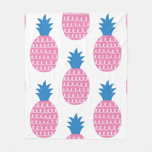 Fun pineapple seamless pattern vintage illustratio fleece blanket