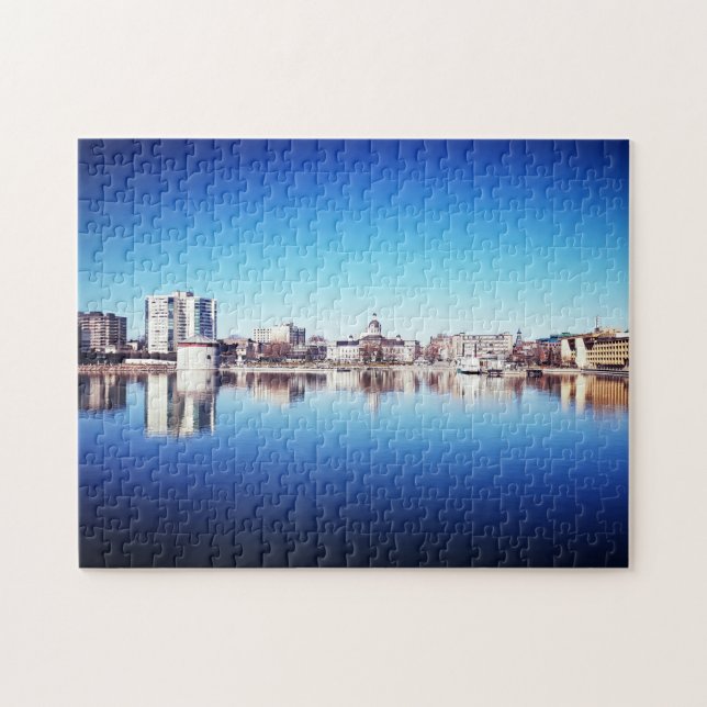 Fun! Puzzle -Kingston Ontario Waterfront City Hall (Horizontal)